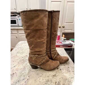 BareTraps Light Brown Rocky Faux Leather Rustic Boho Boots sz 7.5 EUC